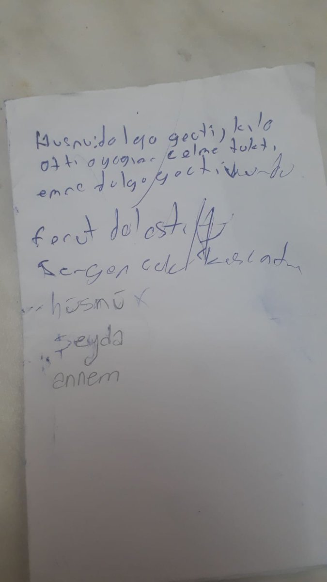 Holter takıldığı için bişey yapmayan küçük kardeşimin(17) yarın yapacaklarının listesi harika 😂😂