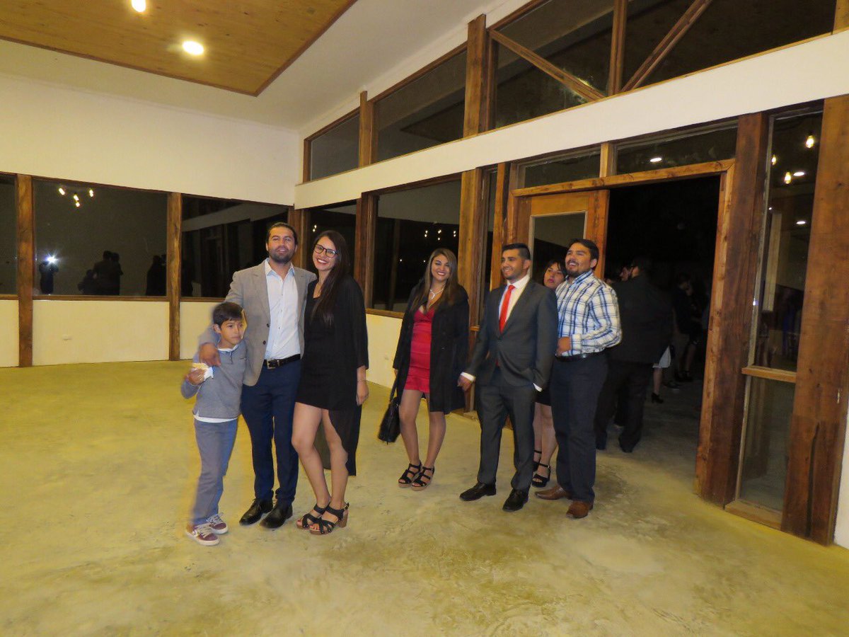 halconesrugby's tweet photo. Para term. el año 2018 #halconesrc realizó su cena en el restaurant lomo house de San Esteban, asistieron sus 3 ramas.Esta es la primera cena que realiza el club, se premiaron halcones destacados y jugadores, donde destacó la camaradería.Gracias a todos lo que ayudan al club. https://t.co/4qQTdOoQUm