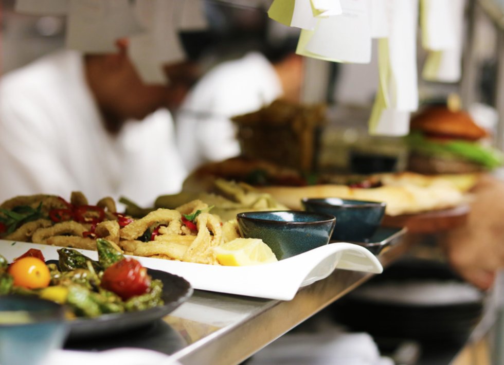 All of our events catering is done in-house, so you can be sure each hors d'oeuvres is prepared with the exact precision.
#hospitality #foodies #eeeeeats #versa #events #eventsnyc #eventpros #eventprofs #venues #venuesnyc #eventlife #kitchenlife #food #eatherenow #newyorkfoodie