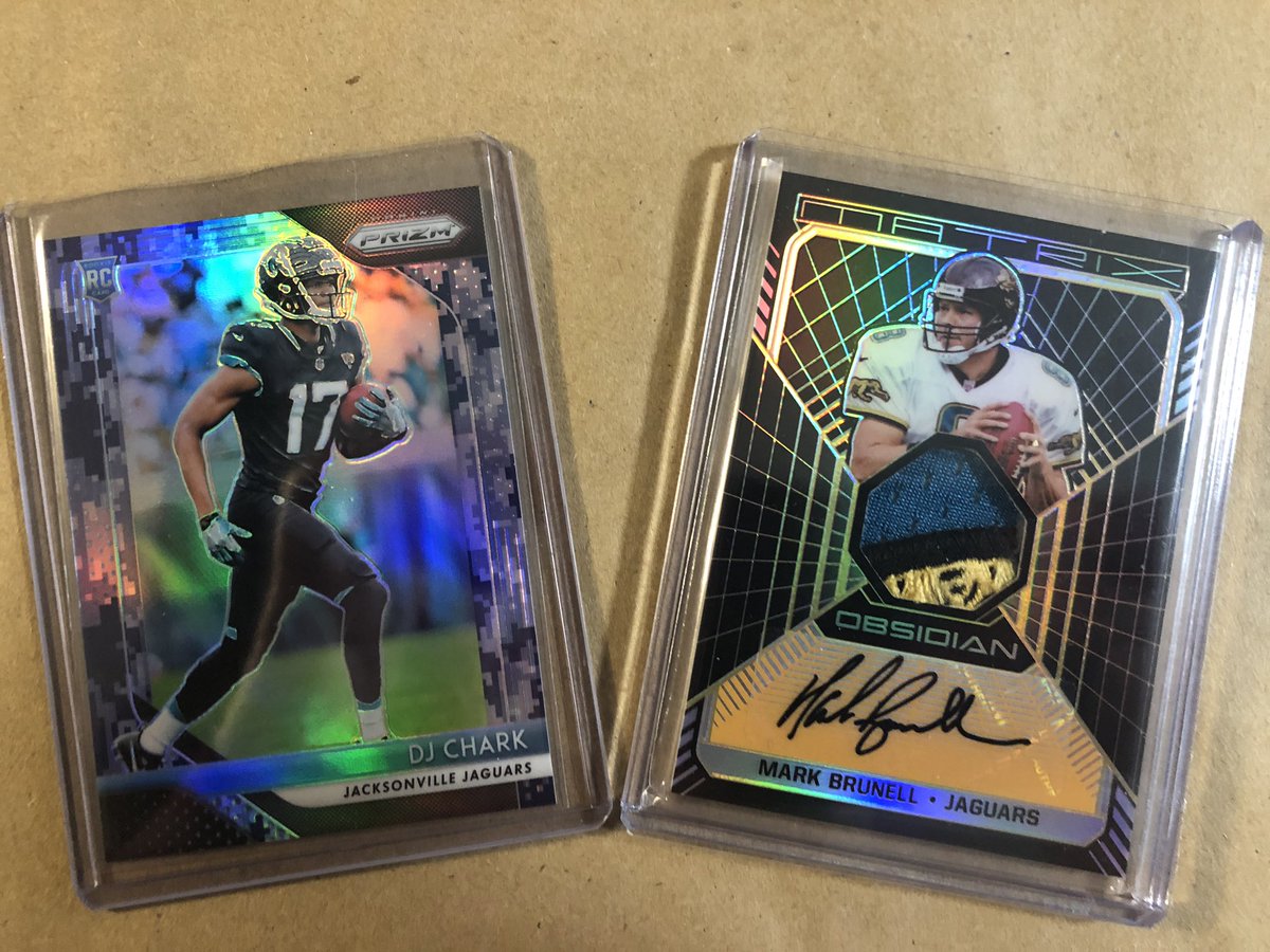 HoovRealtor's tweet image. #Jaguars Hits
• DJ Chark Prizm Rookies Prizm Camo 22/25
• Mark Brunell Obsidian Matrix Material Autos Electric Etch Orange 06/25 #sickpatch #gameworn
@BuckCityBreaks