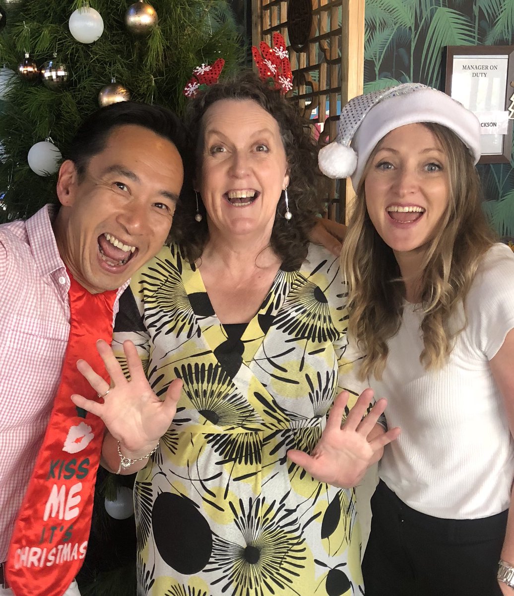 WellFoundation_'s tweet photo. Thank you for your amazing support this year! 
 
You have helped raise vital funds for your local hospital.
 
Thank you!
 
Until next year - wishing you to do well, give well, go well &amp; be well this holiday season. 
 
Best wishes from Andrew, Louise &amp; Rebecca! https://t.co/N8oxVqLFSs
