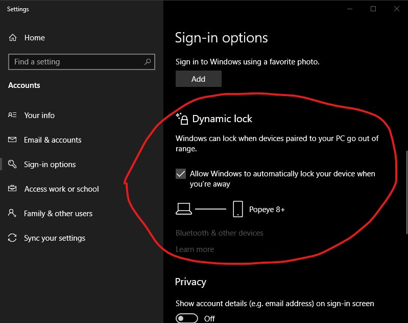 Kuuga_Freedom's tweet image. เราเพิ่งรู้ว่า Windows 10 มีฟีเจอร์ที่ชื่อว่า Dynamic Lock คือให้ตัวคอมต่อบลูทูธกับอุปกรณ์ซักตัวของเรา (โดยหลักคือโทรศัพท์) แล้วถ้าเราเอาอุปกรณ์นั้นติดตัวออกไปจากระยะเชื่อมต่อ คอมจะล็อคเครื่องเข้าหน้า Lock Screen ให้เองเลย เหมาะกับคนใช้คอมในที่ทำงานแล้วต้องเดินไปโน่นนี่มาก