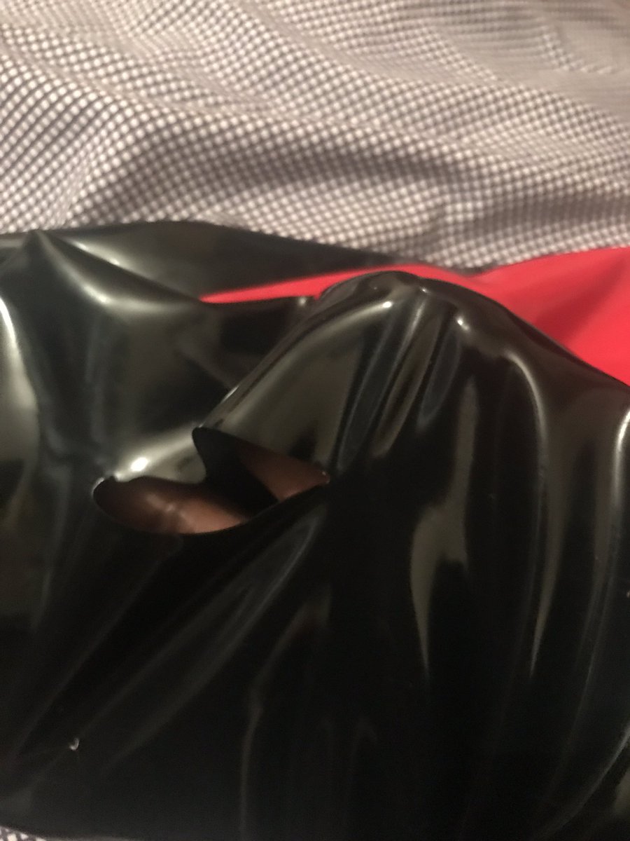 MistressBardot's tweet image. After a wonderful cam session I’ve managed to rip my favourite latex stockings.... #replacementneeded #femdom #latex #ripped #wishlistneeded