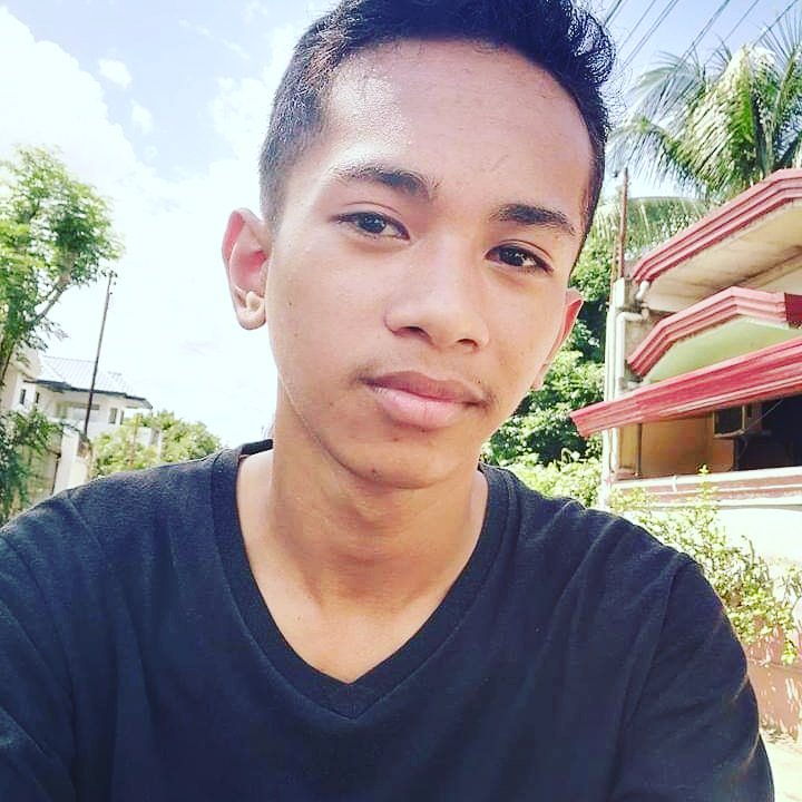_XoxadMonding's tweet photo. @La_kompake Cge try ko ...Ok naba? https://t.co/IJBA8NeWo2