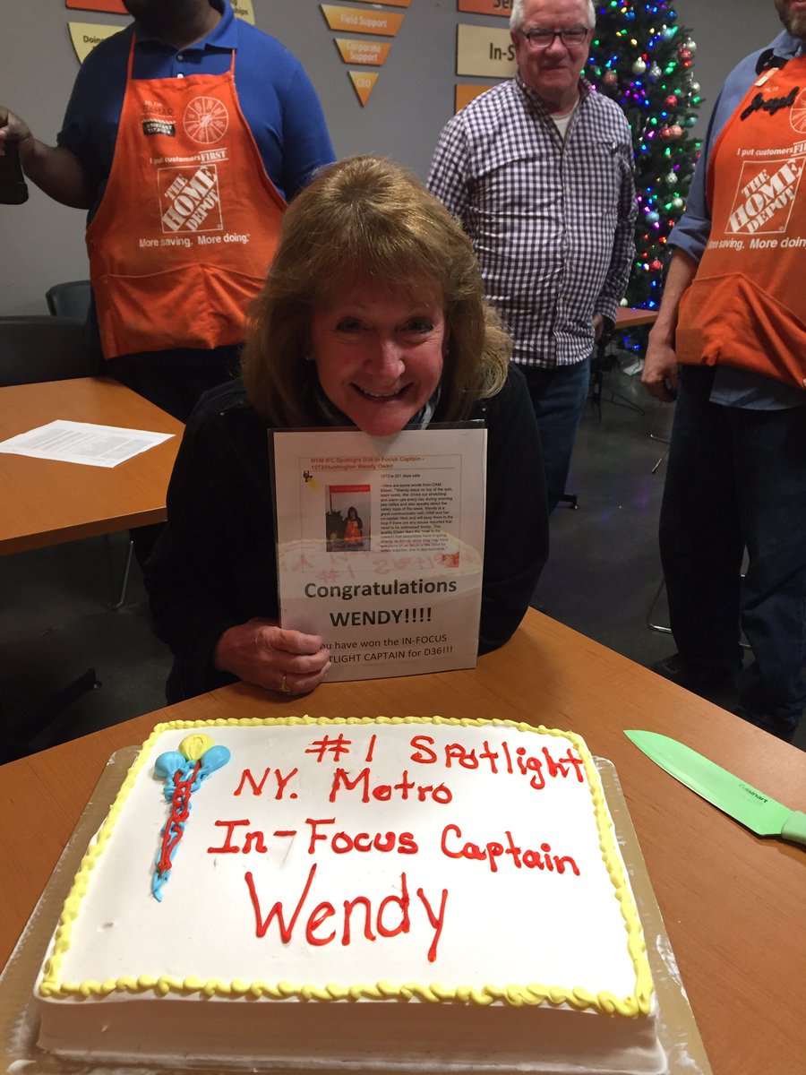 SusanCortese's tweet image. D36 LI NY Metro spotlighted WENDY, Our IN-FOCUS CAPTAIN @HuntingtonHD! We are 200+ days safe and we are striving for the #365Club. Focus on Safety is how we start &amp;amp; end each day. #WarmUp  #FormUp #TeamUp #GearUp @richardnydegge2 @mespo2013 @PeterDeStasio @NordtTodd @MarcSegovia4