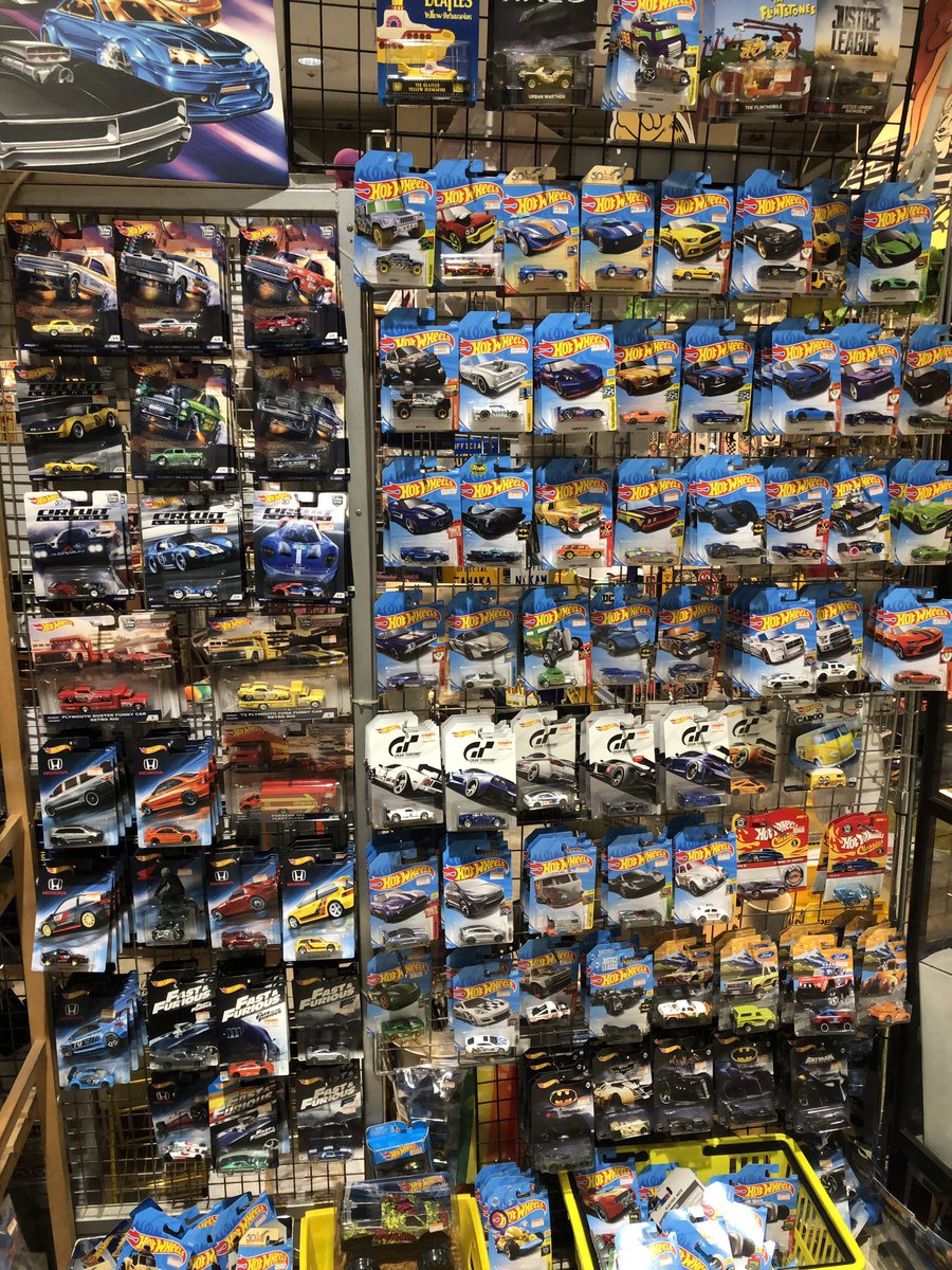 ヴィレッジヴァンガードsaかしわ沼南 En Twitter ミニカー大量入荷に伴い1 64 コーナー拡大しました 現在ネットで高騰中のミニカーがたくさん入荷しましたよ ホンダアソートや グランツーリスモ ホットウィールクラシックスなどなど ヴィレッジヴァンガードsaかしわ沼南 En Twitter ミニカー大量入荷に伴い1 64 コーナー拡大しました 現在ネットで高騰中のミニカーがたくさん入荷しましたよ ホンダアソートや グランツーリスモ ホットウィールクラシックスなどなど