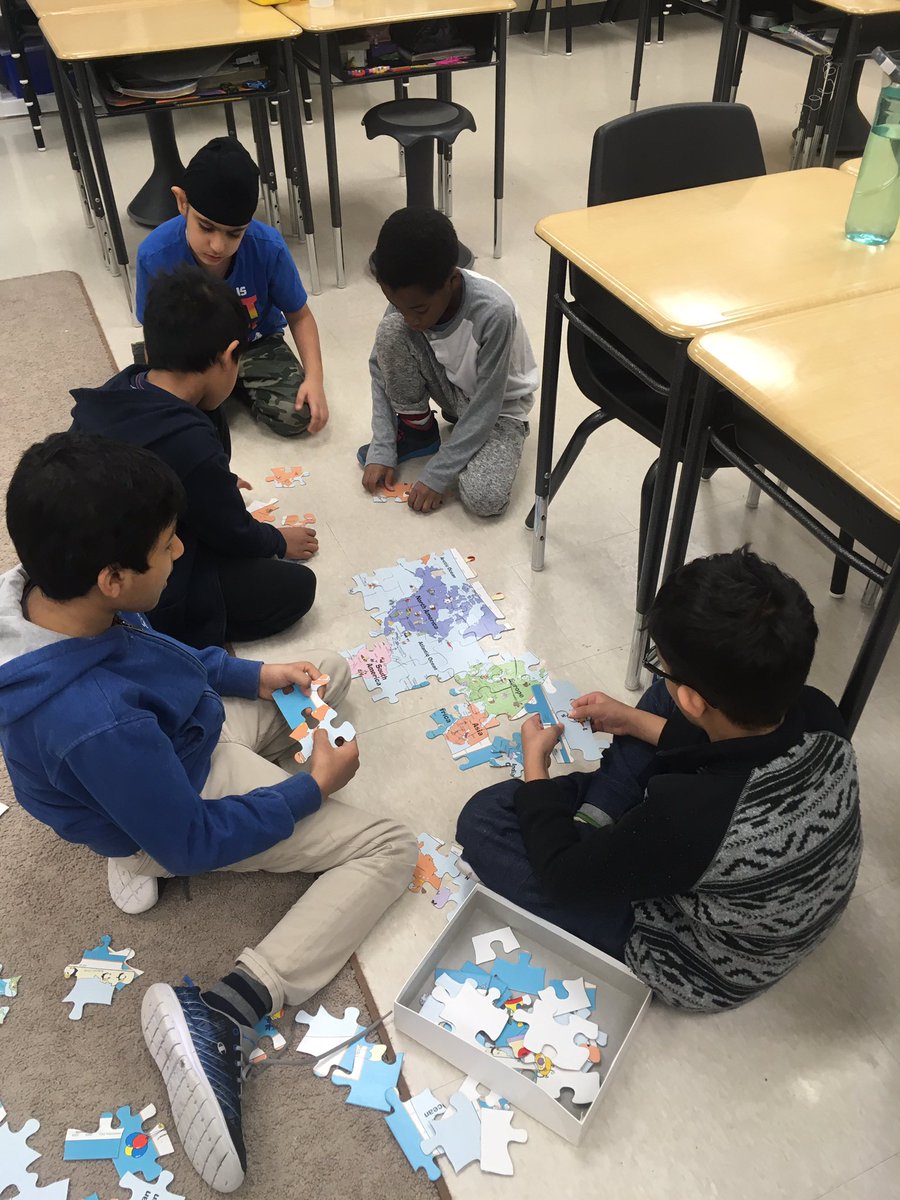 MsDudzik's tweet image. Enjoying some time together.
#classroomcommunity #softentry @MandelaPS