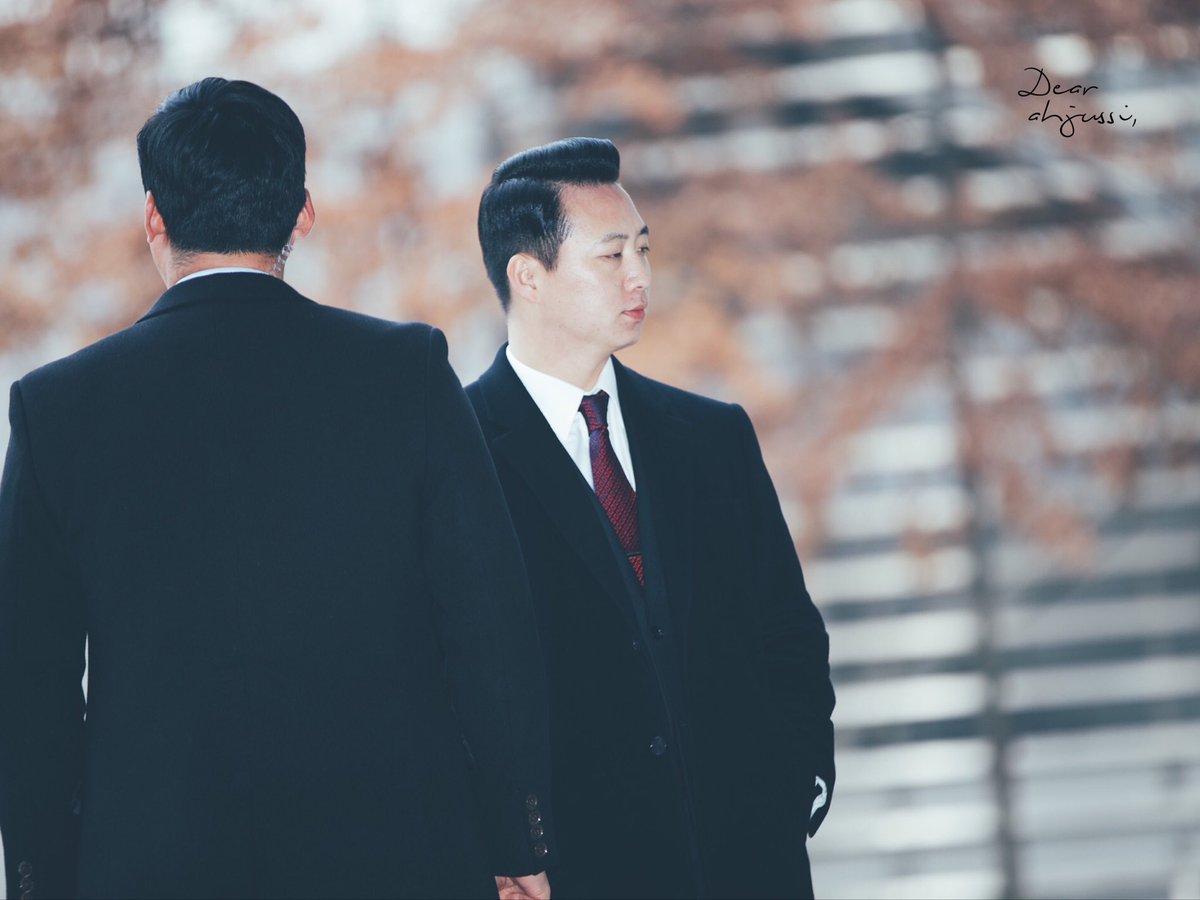 디어아저씨 tweet media