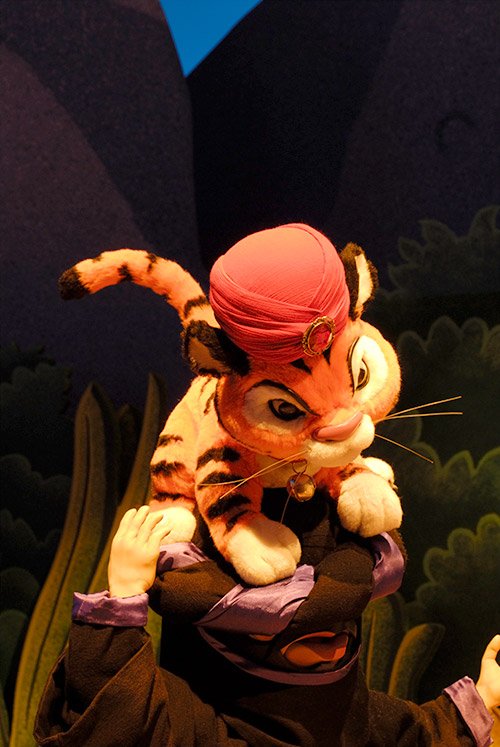 東京ディズニーリゾートpr 公式 בטוויטר シンドバッドとチャンドゥが教えてくれる 優しさ と 勇気 今日のブログでは シンドバッド とともに最高の宝物を探す冒険の旅に出るアトラクション シンドバッド ストーリーブック ヴォヤッジ のおすすめのシーンをご 東京ディズニーリゾートpr 公式 בטוויטר シンドバッドとチャンドゥが教えてくれる 優しさ と 勇気 今日のブログでは シンドバッド とともに最高の宝物を探す冒険の旅に出るアトラクション シンドバッド ストーリーブック ヴォヤッジ のおすすめのシーンをご