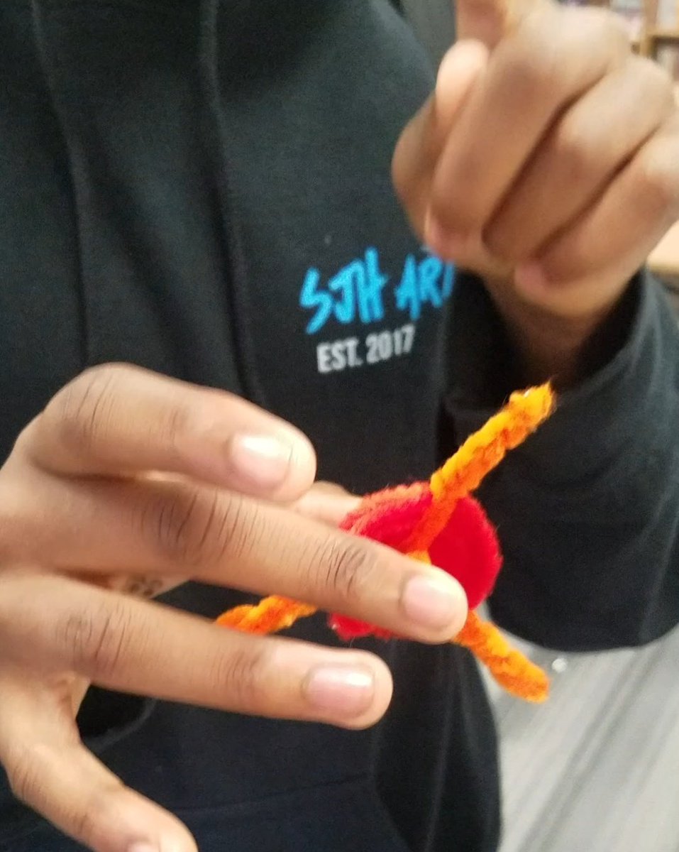sbrownlee06's tweet photo. Fine tuning our word choice. Creating products from pipe cleaners and using the POWER OF WORDS to sell it.
#FanTheFlame #SJHCats #SJHela #GiftedLearner https://t.co/n5hlLsTRLk