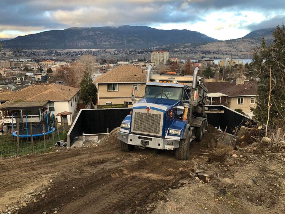 Grizzly Excavating tweet media