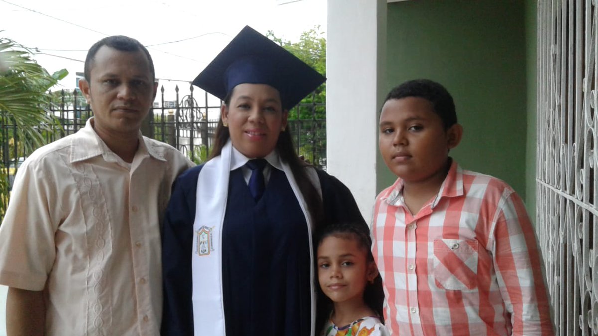 JanisaPo's tweet image. Un peldaño a la vez y los que faltan. Mi momento más memorable de este año fue… #FelizAñoNuevo #Recuerdos2018