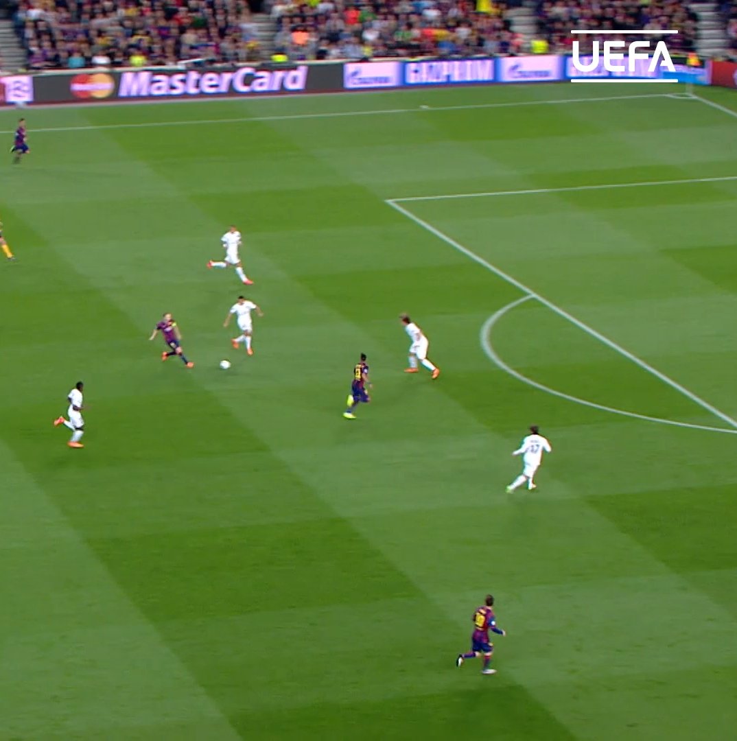 π 1β£8β£ π
βΉοΈ @andresiniesta8 has 18 assists in the #UCL π
°οΈ
#UCLadvent π @FCBarcelona