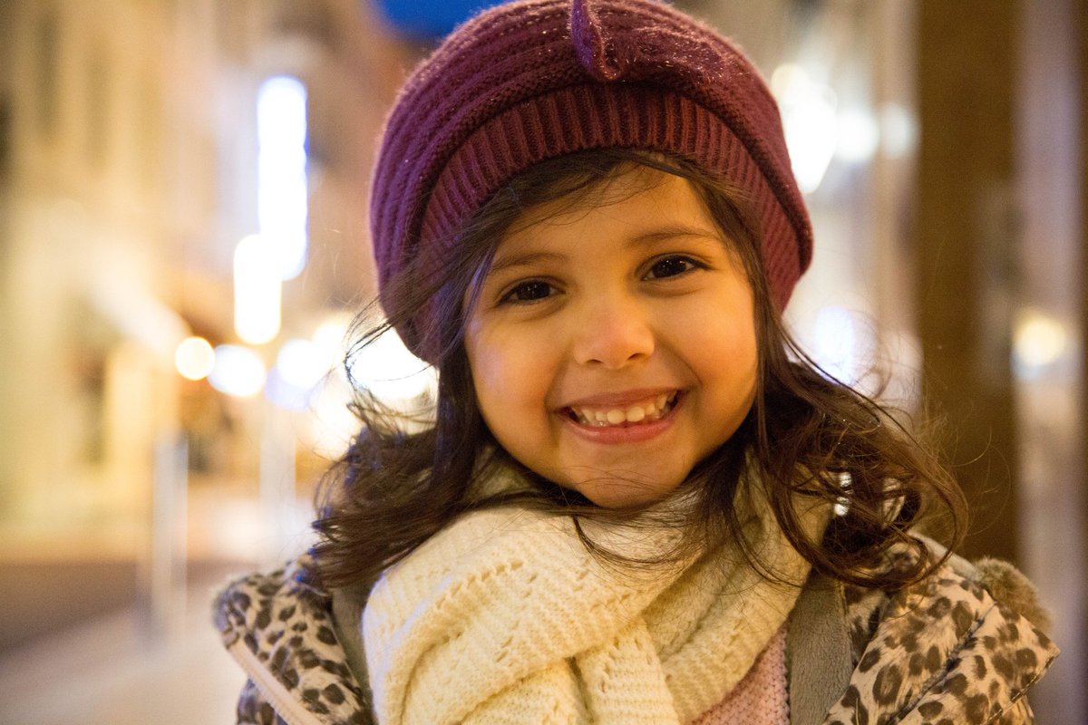 StarrinDaria's tweet photo. All #dressedup and #excited for my amazing #french vacation. It's #holiday time! Join me as I explore beautiful places across #France. #followme and #keepwatching @StarrinDaria
#daria #blogger #travel #travelgram #love #famjam #winter #vacay #fun #youngblogger #babygirl #happy https://t.co/NLwdTzpWSa