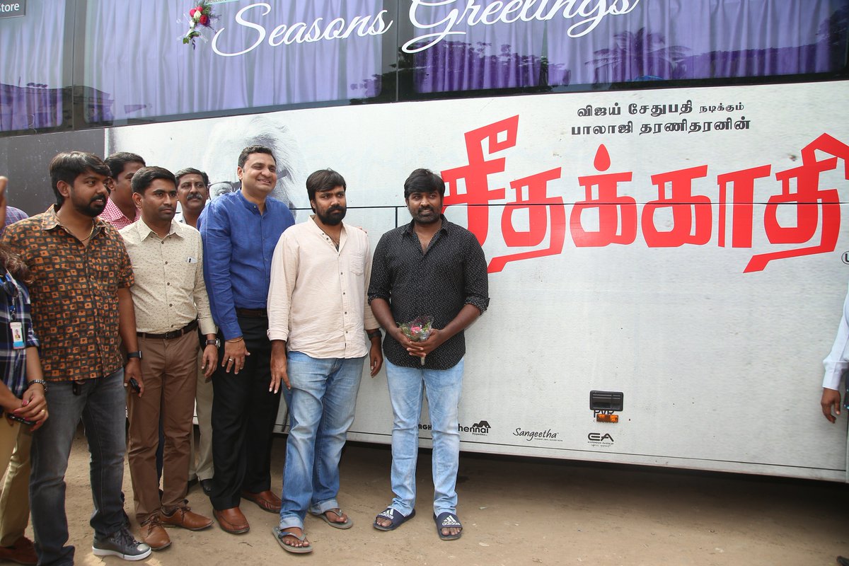 parveen_travels's tweet photo. Parveen travels becomes the official travel partner for Team #Seethakaathi and our bus was completely branded with their movie posters. Actor #VijaySethupathi waved off #SeethakaathiExpress at our bus yard. wishing the movie a grand success.
@VijaySethuOffl @nambessan_ramya https://t.co/nlIF8THrnB