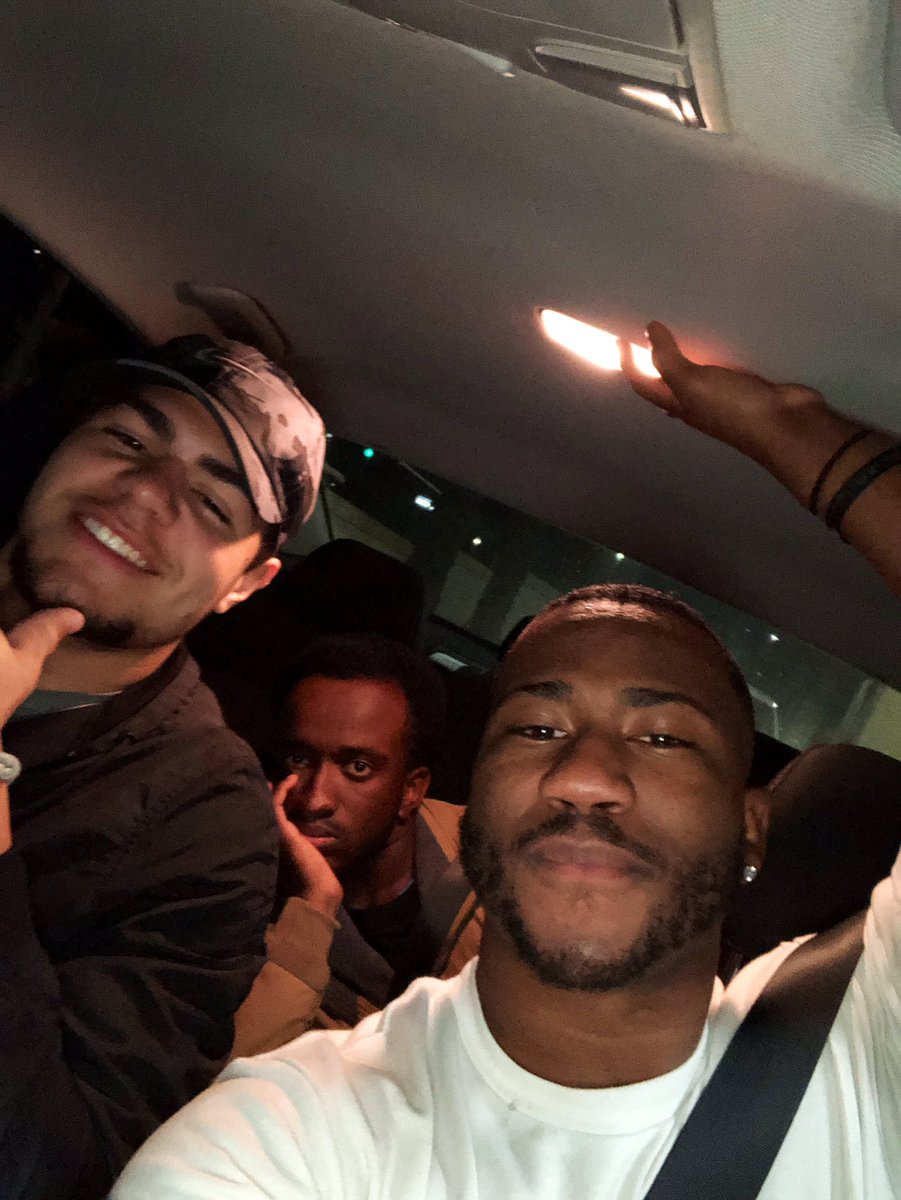 ballislife1818's tweet photo. #FirstSquad est. β07 π€πΎ https://t.co/m7SxXgPSI6