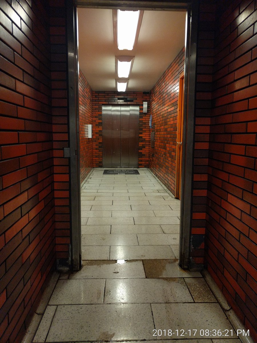 wheelieplanner's tweet photo. #DearBART there's urine in the hallway way to the elevator at 12th Street station. @SFBART https://t.co/FR9H6xUZKw