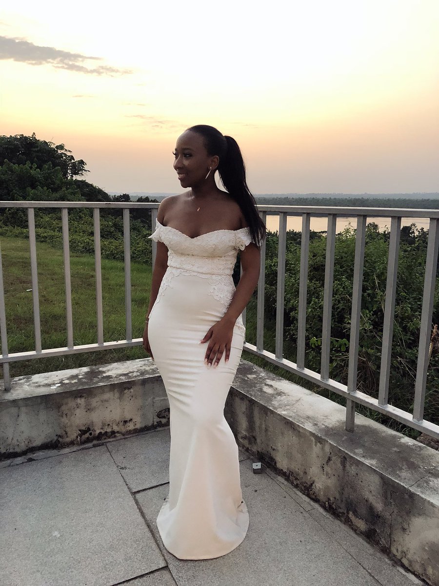 san_deeeeee's tweet photo. Snatched #TL2018 https://t.co/u5l0eTisUM