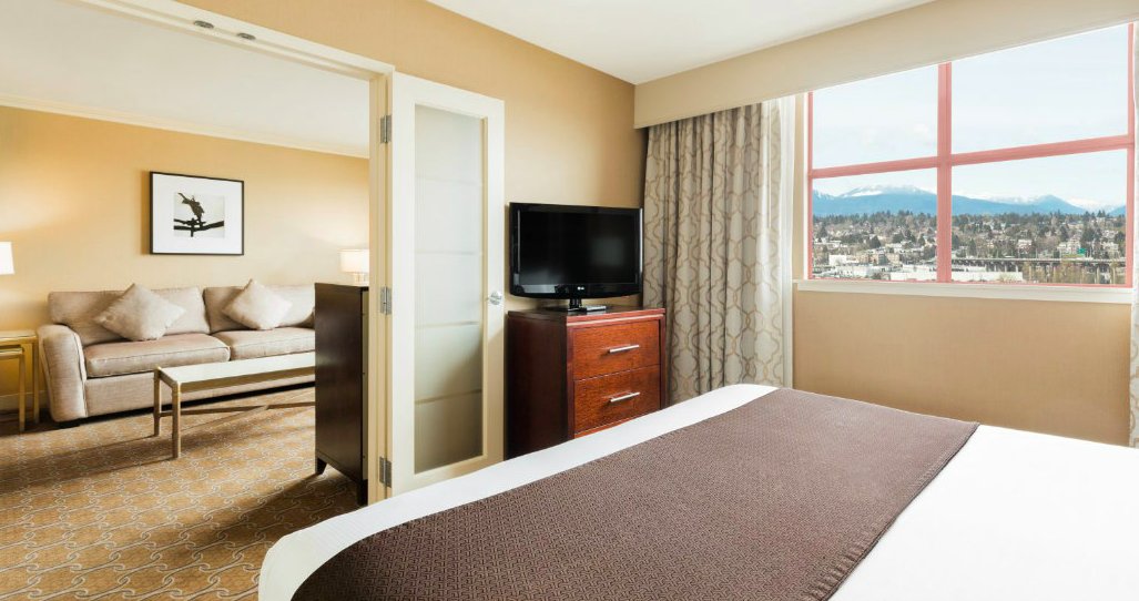 DailyHiveVan's tweet photo. Last chance to win a prize pack at @riverrockcasino in #Vancouver via @DailyHiveVan &amp; #CasinosBC RT to enter! https://t.co/GYkMLdujXe #sponsored https://t.co/yECbWkOQVe