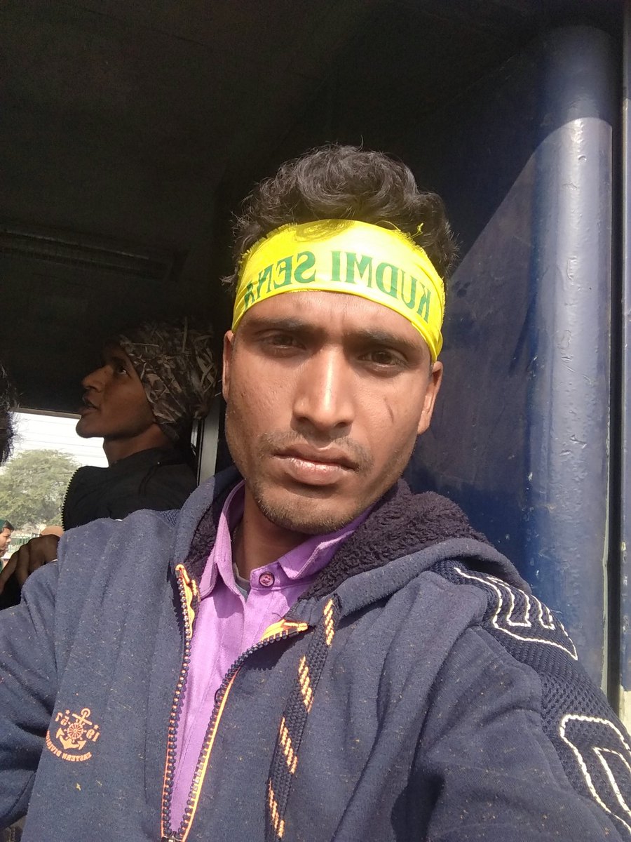 MahatoShanties's tweet photo. Delhi is yollow https://t.co/eHn6aGdUNQ