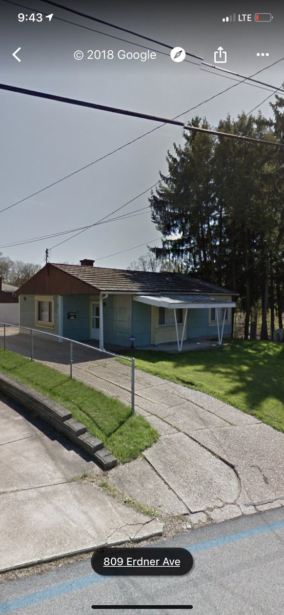 Tim_Gyves's tweet photo. After a decade in Pittsburgh and nearly as much time buying and selling houses I’d never come across one of these. When I saw this strange house scouting around in Avalon I knew it was something else - just didn’t know it was a #Lustron house https://t.co/h8hd6G6HKa