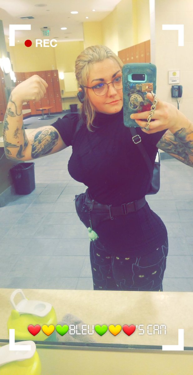 TheBLEUisSKY's tweet photo. Just a reminder of HOW HARD I TRY EVERYDAY!
I do 100 mins of cardio EVERY SINGLE DAY!
#TY1diabetes #t1diabetes #liveabetes
...you should buy my #preworkout lil bitches. Probably the only way you could be useful besides your stingy non retweeting flat-loser-asses
@RT_Loser @RT4FD https://t.co/UebGNv17eC