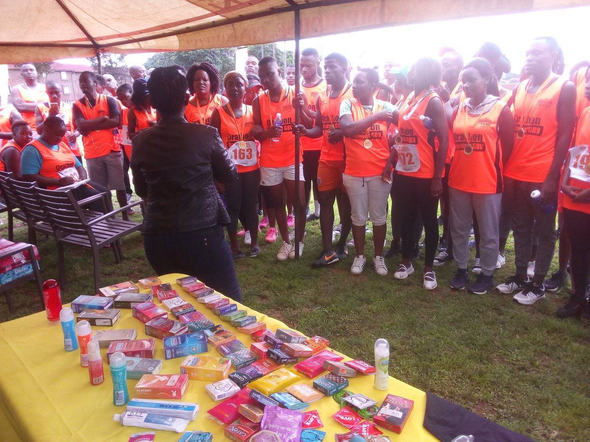 CONDOMIZE! Zimbabwe tweet media