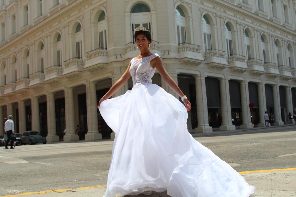 Vestido de Novia Habana de Luna Novias – Lilian Segre