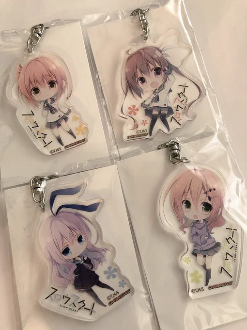 以前描かせて頂いた特典アクキーサンプル頂きました〜? 
