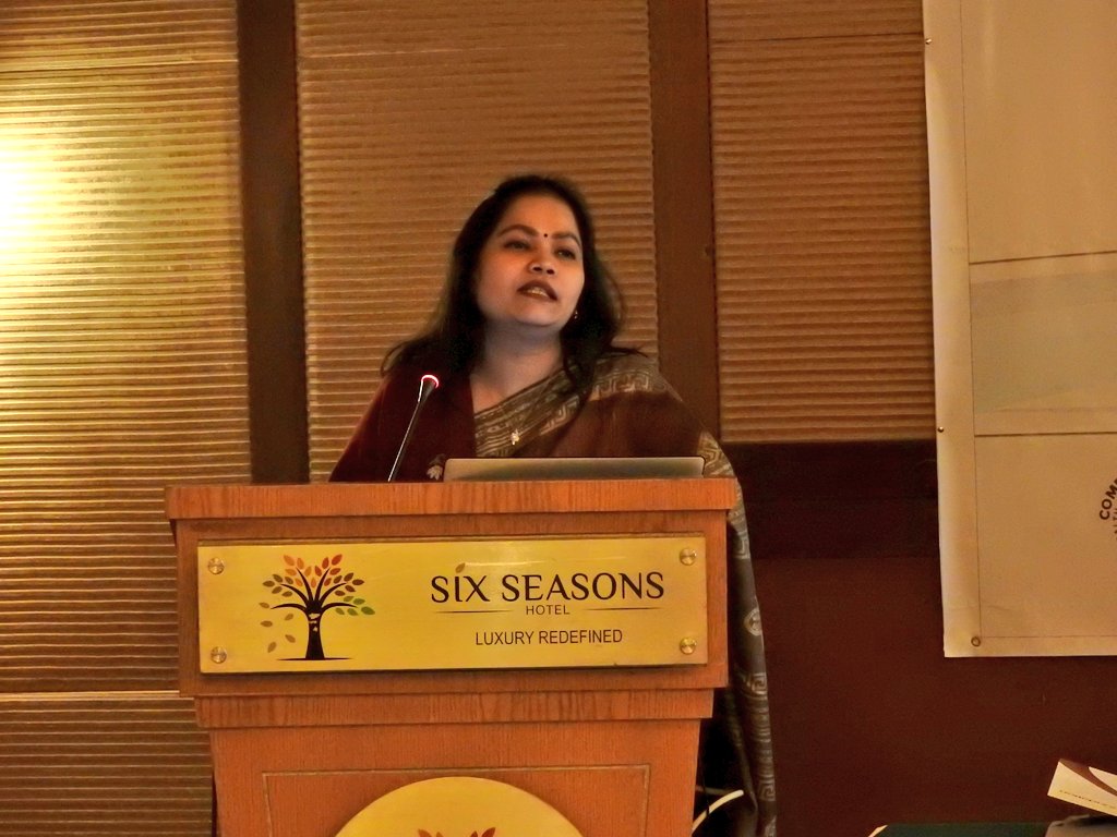 arkfoundation1's tweet image. Dr. Sayema Haque Bidisha at the media sensitisation event today said, &quot;Media can play role in preventing child marriage and early pregnancy that results dropout from education, ultimately hampers labour market.&quot;
@COMDISResearch @RinGsRPC @TalkingEvidence @RumanaHuque @SMAlamTahin