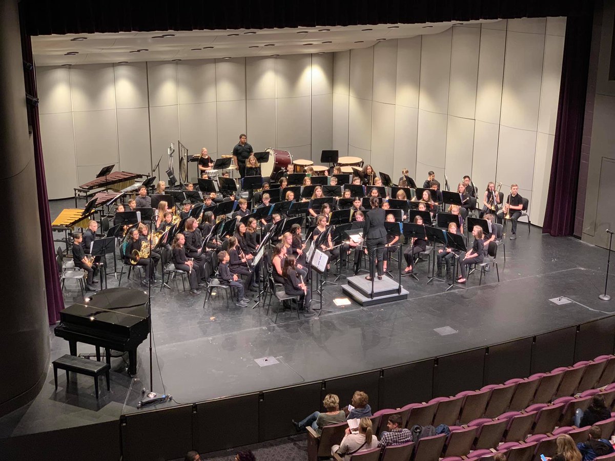 bsd_arts's tweet photo. @HPRaiders 6th Grade Beginning Band Concert at @mountainsidehs tonight. See 7th grade band tomorrow and 8th grade band on Wednesday. #bsdarts https://t.co/OqpZ1Fq6iU