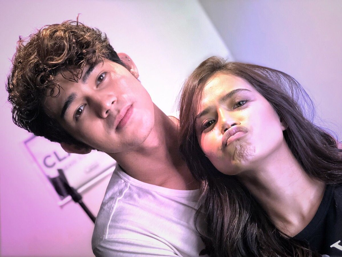 OneMusicPH's tweet photo. Paging AC and Ryle, dito na sila, saan na kayo? 😂 #POPSSSSKO2018

Miss you, Jayda! Sana nakasali ka 💖 https://t.co/zFjpZOwdjo