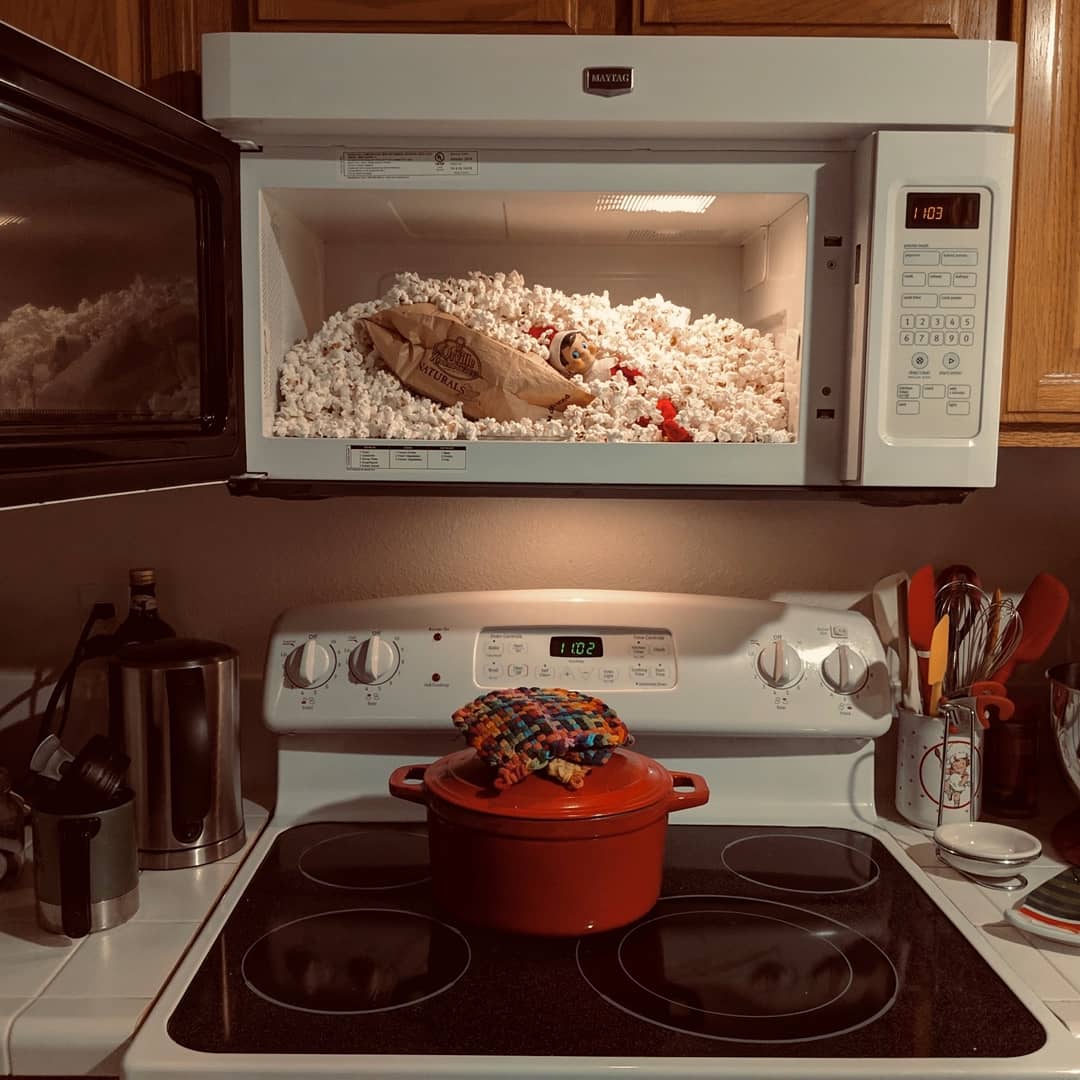 Day 18: Look what POPped up! <a href="/OrvillePopcorn/">Orville Redenbachers</a> #thePerfectPop #HotAndButtered #KernelHead #Trixie2018 #elfontheshelf