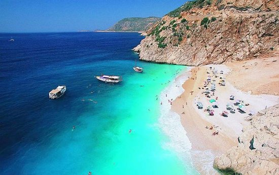 Adelphia_Tours's tweet photo. Migliaia di chilometri di meravigliosa costa tra tipiche cittadine e villaggi di pescatori, baie e calette nascoste, costoni di roccia a picco sul #mare e #spiagge di sabbia finissima. Eccovi il mare della #Turchia !
https://t.co/KFrXfwNPoC
#Istanbul #Cappadocia #viaggi #viaggio https://t.co/7XfdaRIBqq