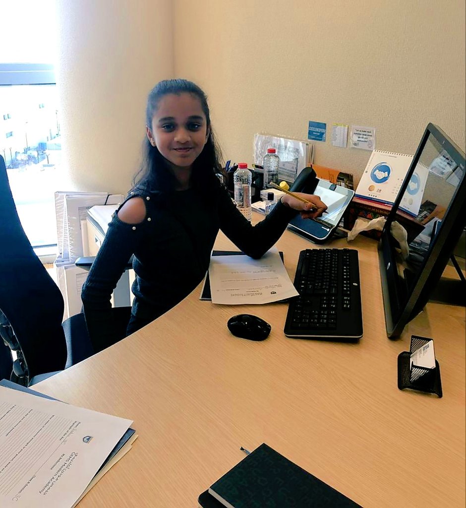 sofialewis3's tweet photo. Nicole Hooper - Sales Executive at DAFZ! @GMA_Primary @DxbModern @shazlobo14 @priyap70 #winterbreak #parentshadowing https://t.co/xJHFClQCht
