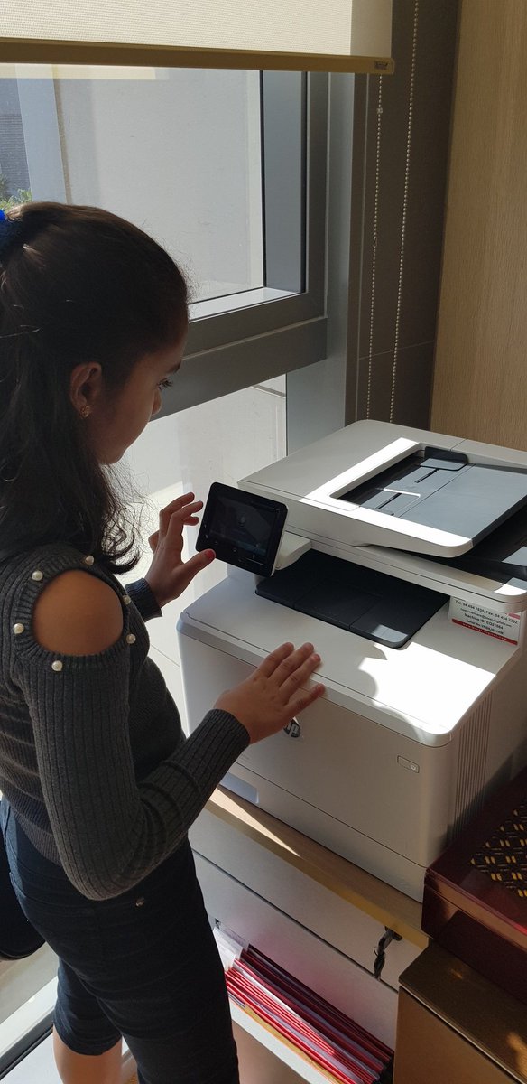 sofialewis3's tweet photo. Nicole Hooper - Sales Executive at DAFZ! @GMA_Primary @DxbModern @shazlobo14 @priyap70 #winterbreak #parentshadowing https://t.co/xJHFClQCht