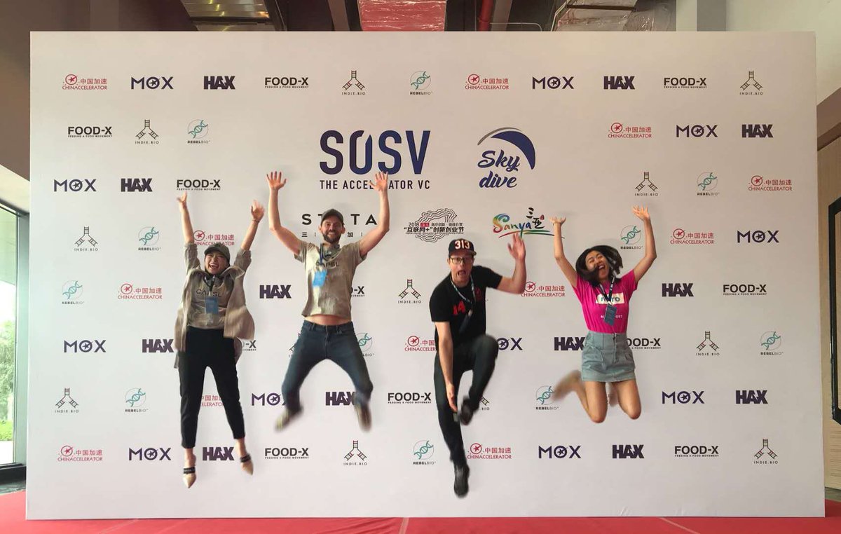 sean_os1's tweet photo. It’s so cool to work at a place so full with joy and adventure that your co-workers amaze you with fun little surprises.
I love my job! Thanks @SOSVvc for being awesome and crazy and productive and fun-loving!
#MakingTheImpossible #Inevitable https://t.co/MLnovEBQ1R