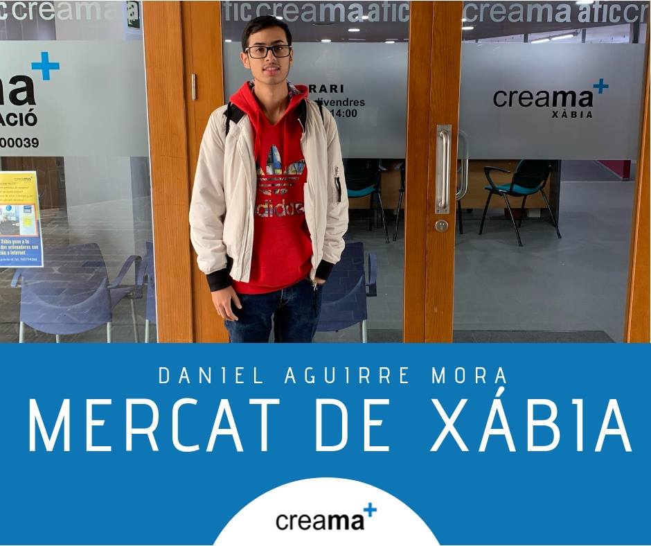 creama_org's tweet photo. María Jiménez comença les pràctiques en @FactoriadIdees i Daniel Aguirre al #MercatdeXàbia. Segur que serà una experiència molt productiva com #Communitymanager
#formació #Juventudactiva #creama @dipuAlicante https://t.co/3rCB8w5yd1