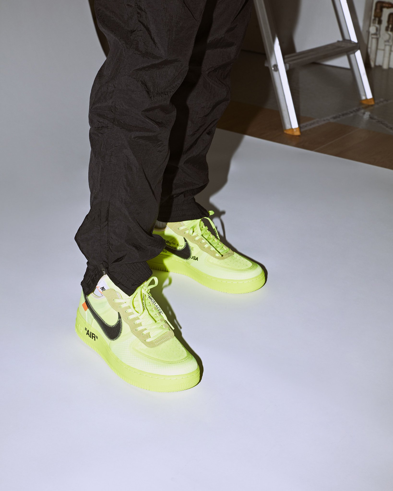 air force one off white raffle