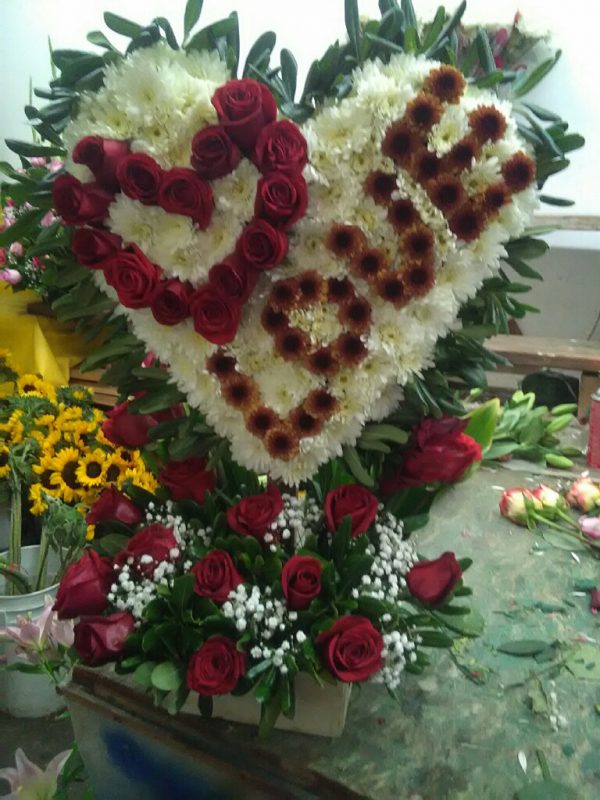 FlowerMirada's tweet photo. LOVE FLOOR BASKET
#flowers #nature #love #flower #beautiful #photography #photooftheday #beauty #art #summer #instagood #sky #sunset #blue #like #flowerstagram #follow #sun #naturephotography #red #pretty #photo #green #beach #night #instagram #clouds #tree #garden https://t.co/63hlQlOd3u