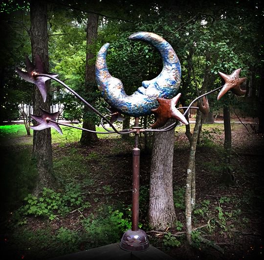EclipseAtBM's tweet photo. “What is it you want, Mary? What do you want? You want the moon? Just say the word and I'll throw a lasso around it and pull it down."
You don't have to be George Baily to give someone the Moon and the Stars this Christmas!
#EclipseAB #LindaHartman #OutdoorSculpture #ShopILM https://t.co/QIpdel7NAw