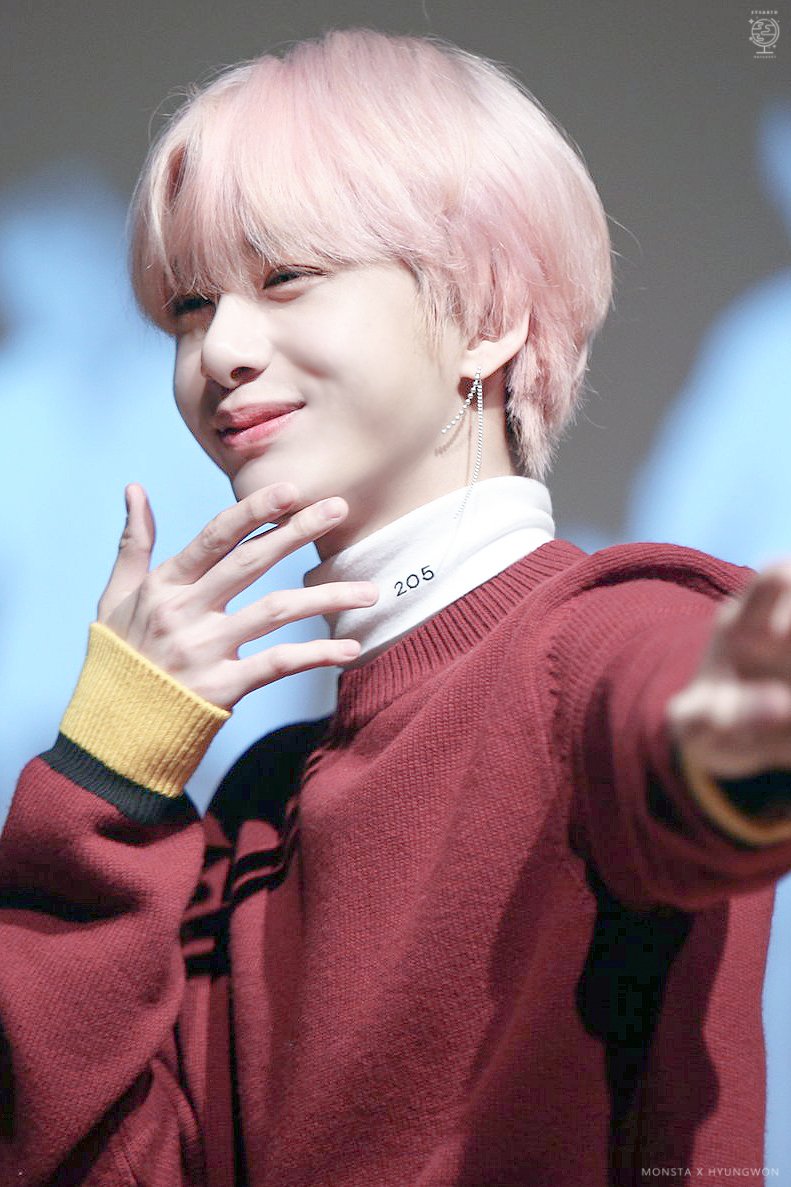 eyes_of_hw's tweet photo. 180401 #몬스타엑스 #형원

망나니 걸 절대 너란 끈으로 취나물 랩

#MONSTAX #HYUNGWON
#MONSTA_X @OfficialMonstaX https://t.co/QeifWbkeal
