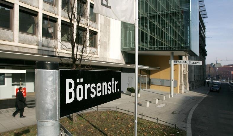 boersedigital's tweet photo. Support in setting up a continuous infrastructure for digital assets: Together with @solarisBank, we develop the trading system for the crypto trading platform. In addition, solarisBank will provide the banking services required for crypto trading. https://t.co/cVdf0eLaMl https://t.co/IfcpuftsZi