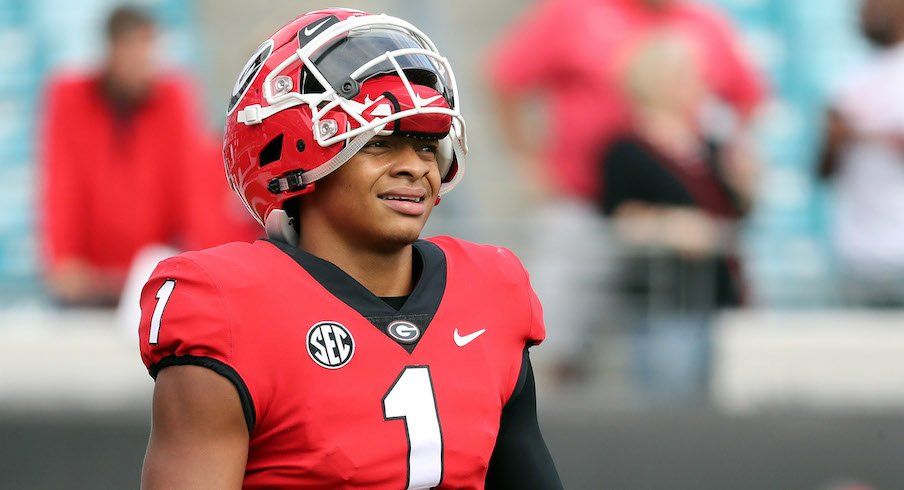 11W's tweet photo. Former five-star quarterback Justin Fields is reportedly considering a transfer from Georgia to Ohio State. https://t.co/hPjG1XW0EI https://t.co/oaMqj9M9iL