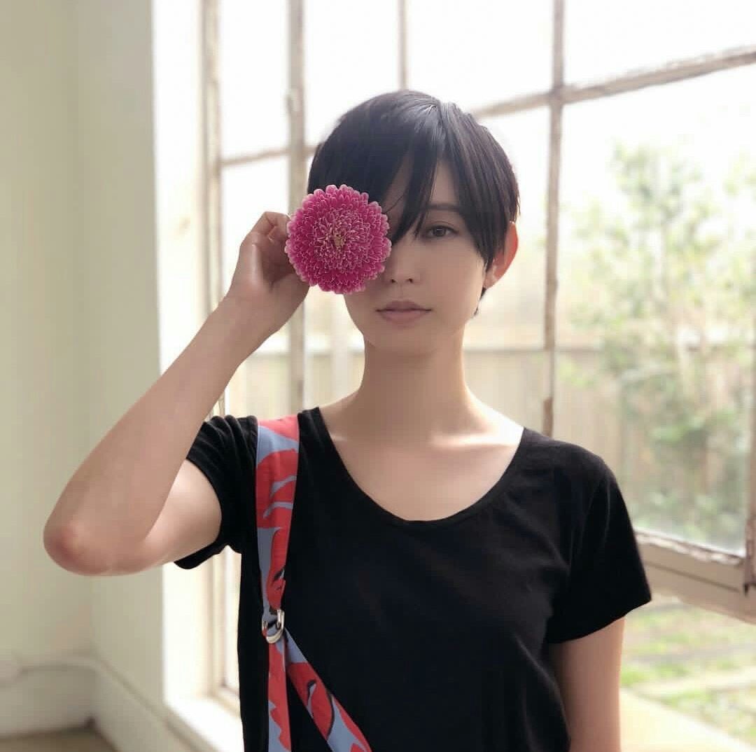 Rin 比留川游さん 私の情報はロングヘアのままだったんだけど いつ髪切ったの ショートヘアがめちゃくちゃお似合いです