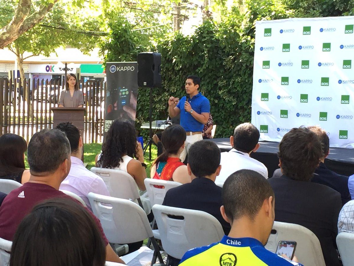 "Cuida tu cuerpo" es el mensaje que nos entrega Ricardo Zamora de @PrevencionACHS. Que mejor forma de cuidar nuestra salud y medio ambiente que transportarnos en #bicicleta #CoolPlaceToBike