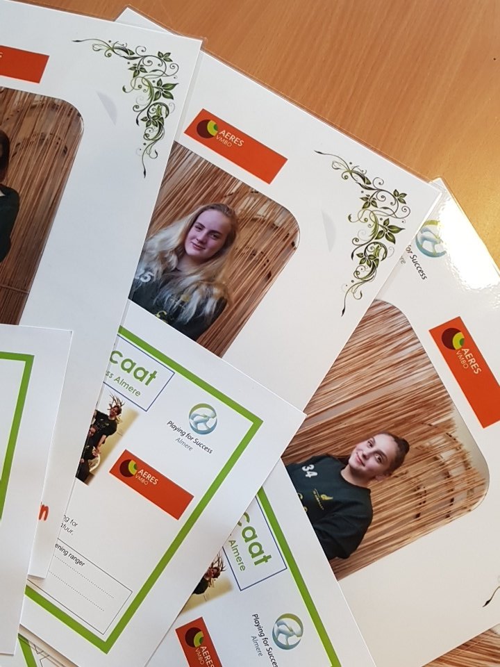 Primeur: eerste certificaatuitreiking VMBO #Aeres #PfSAlmere #PfSvoorVO