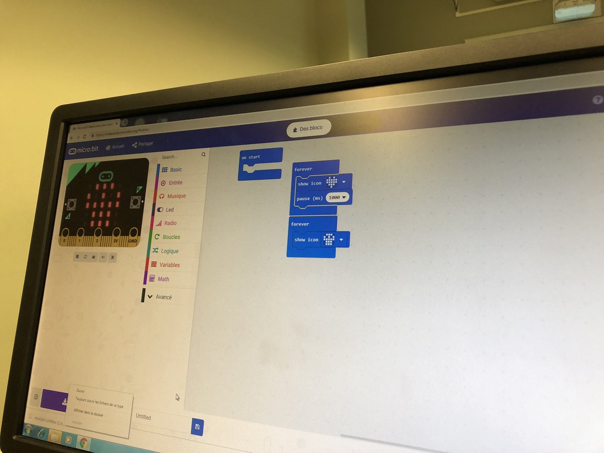 IRUPOfficiel's tweet photo. #yeswecode  @IRUPOfficiel #alternateur merci à la @Fond_CGenial les collégiens découvrent le codage !!! https://t.co/tzwiB9nRZs