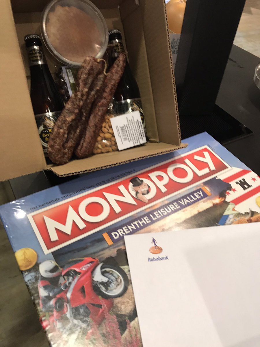 Dank jullie wel @RaboAssenND voor deze super leuke attentie #Drents #monopoly #assen