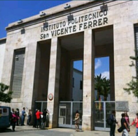lluciamoreno21's tweet photo. Miércoles,19 jornadas de puertas abiertas en CIPFP Ciutat de l'aprenent de 9 a 11:30
Ven a conocernos!!!
https://t.co/vSZpyy4jmU
#edificacioaprenent #obrasdeinterior #projectesedificacio #ciutatdelaprenent #FP https://t.co/MI8azzqUPv